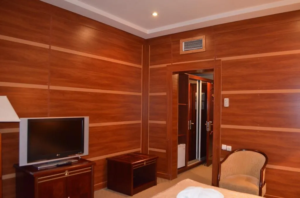 Astana Park Hotel